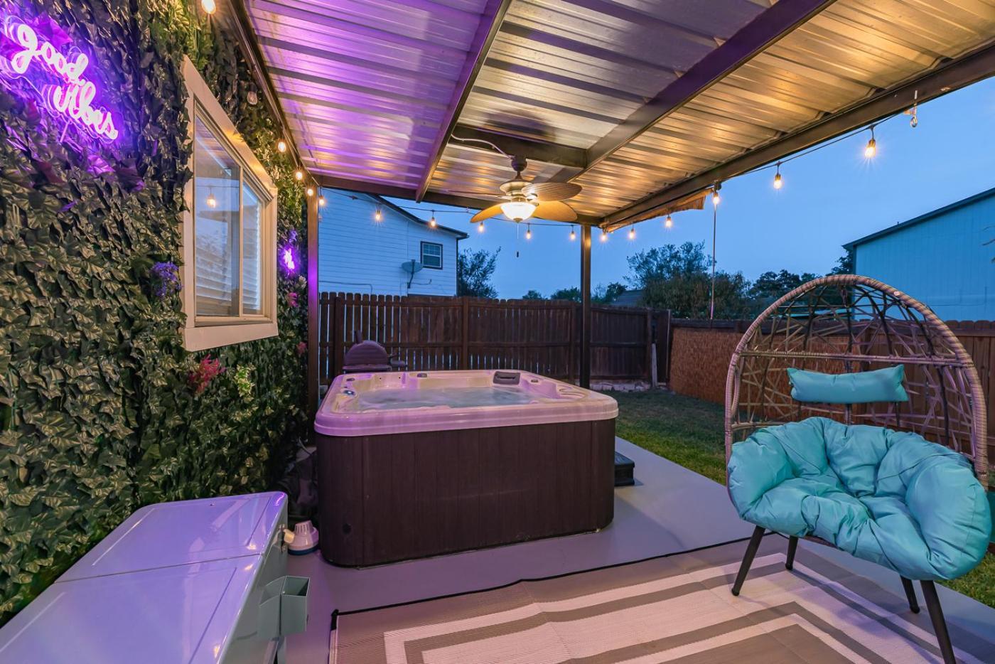 Gameroom, Bbq & Hot-Tub By Lackland & Seaworld San Antonio Eksteriør billede