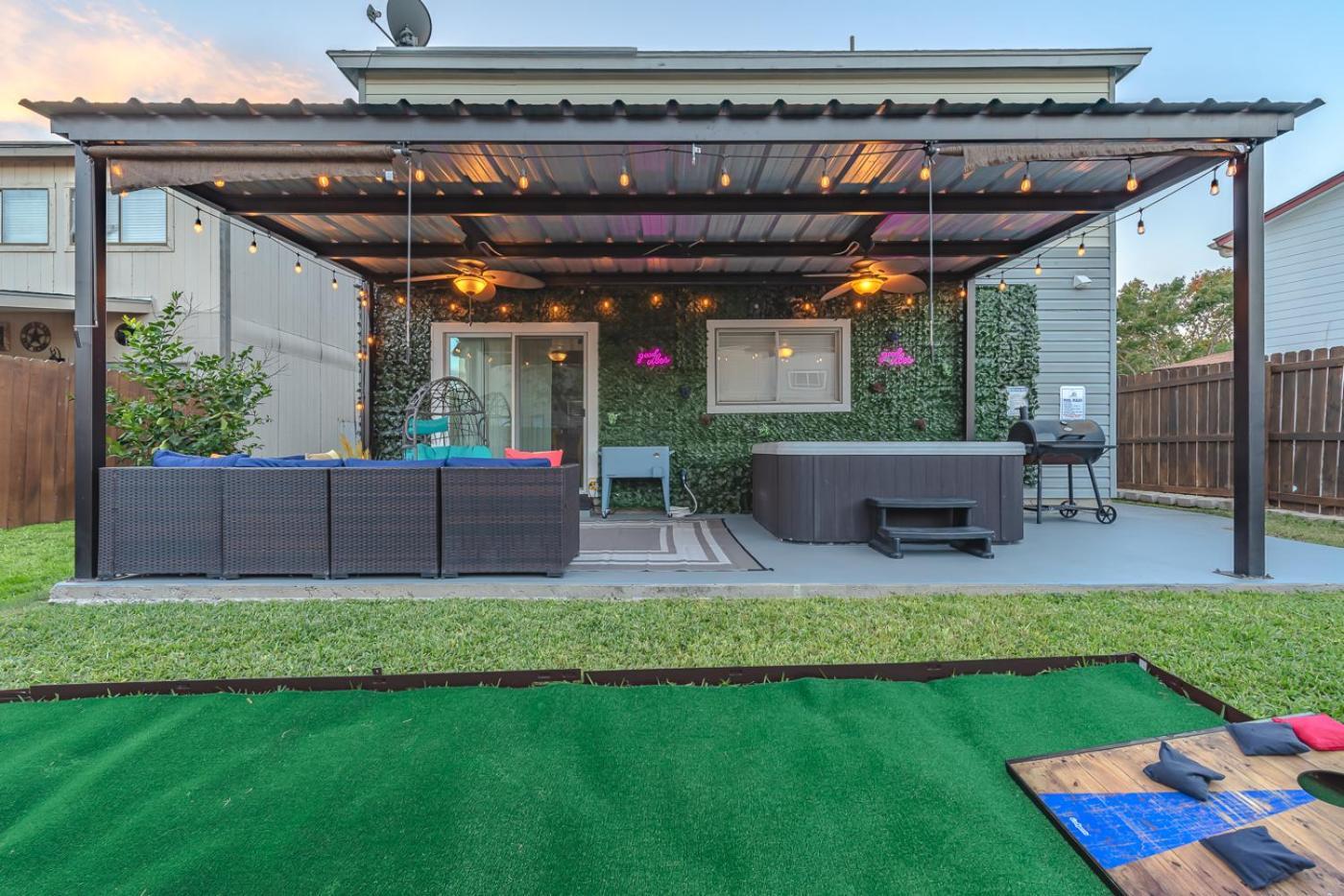 Gameroom, Bbq & Hot-Tub By Lackland & Seaworld San Antonio Eksteriør billede