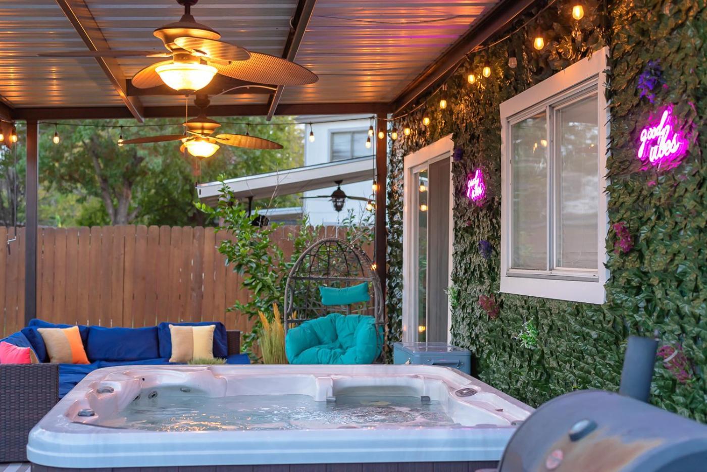 Gameroom, Bbq & Hot-Tub By Lackland & Seaworld San Antonio Eksteriør billede